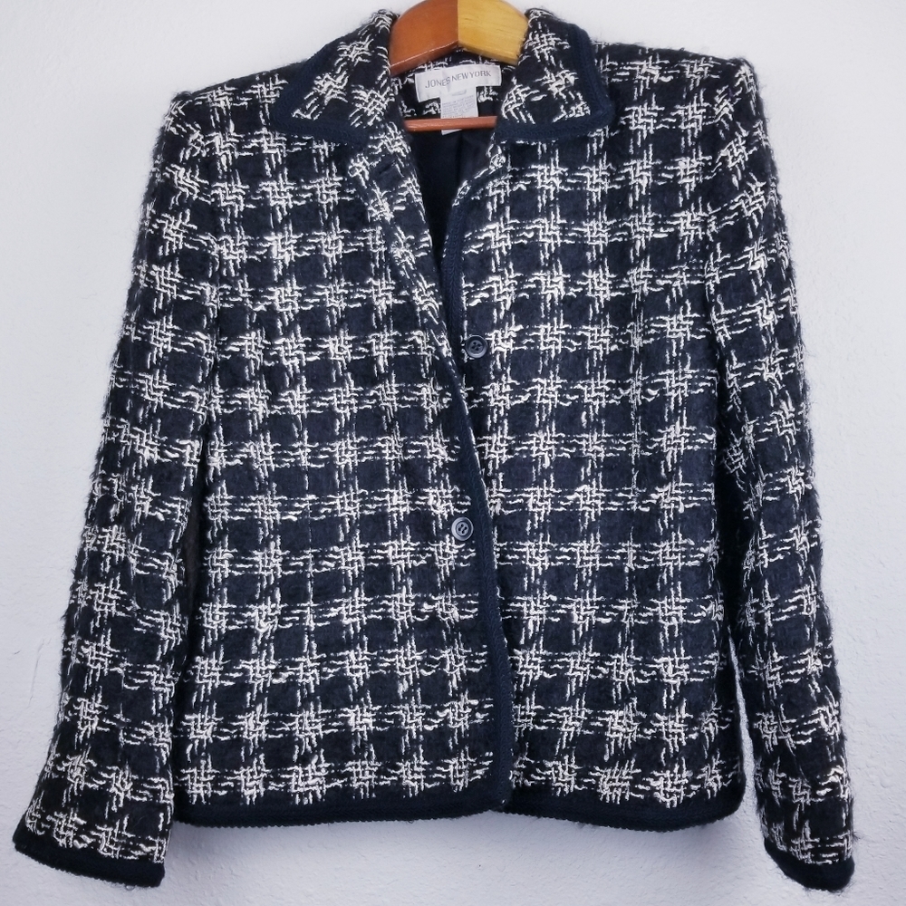 Jones New York wool blend blazer size 12